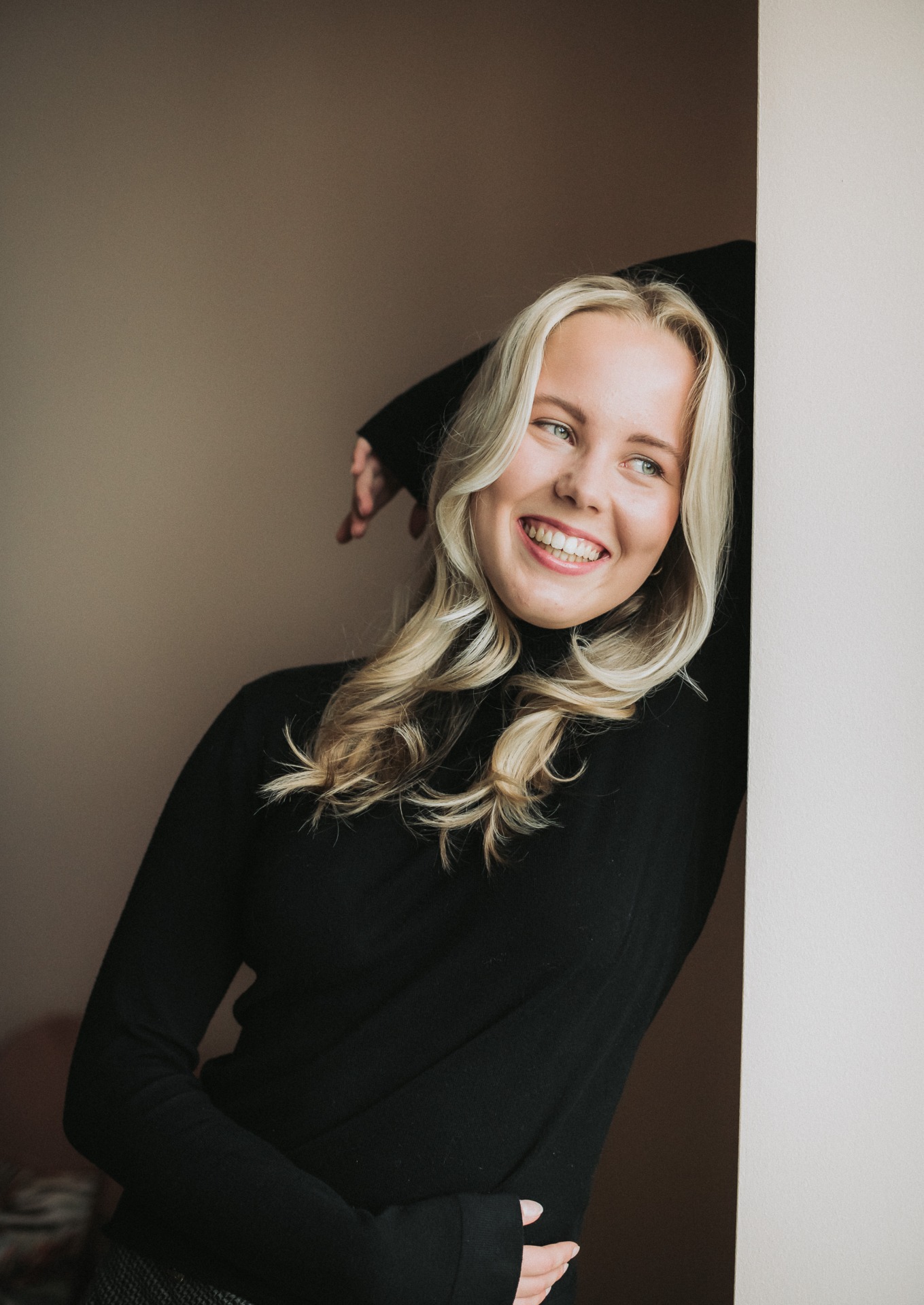 Quality Blonde Package